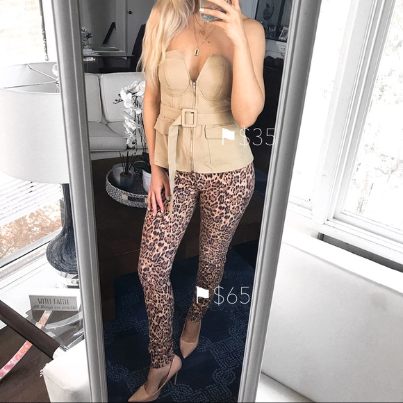 🆕 STONE BUCKLE DETAIL STRAPLESS TOP! - Picture 10 of 12